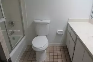 3499 Oaks Way, Pompano Beach, FL 33069 - Photo 10