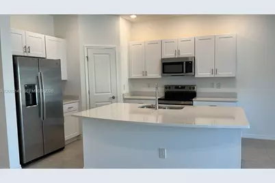 2565 Penguin Blvd, Davenport, FL 33837 - Photo 4