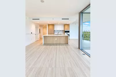 2411 Laguna Cir #1111, North Miami, FL 33181 - Photo 6