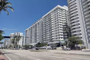 5555 Collins Ave, Miami Beach, FL 33140 - Photo 32