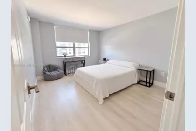 2750 NE 183rd St #1009, Aventura, FL 33160 - Photo 16