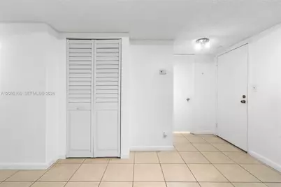 3670 Inverrary Dr #1OB, Lauderhill, FL 33319 - Photo 18