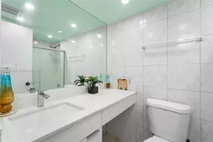 3670 Inverrary Dr, Lauderhill, FL 33319 - Photo 12