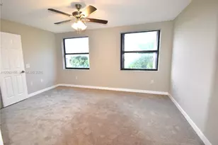 10360 NW 30th Ct, Sunrise, FL 33322 - Photo 12