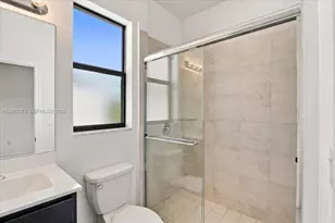 336 NE 210th Way, Miami, FL 33179 - Photo 32