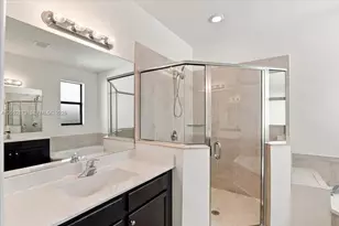 336 NE 210th Way, Miami, FL 33179 - Photo 22