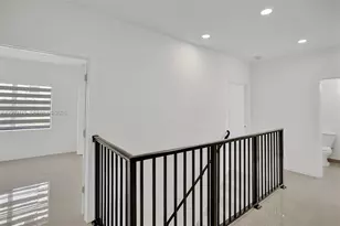 1135 NW 1st St, Florida City, FL 33034 - Photo 24