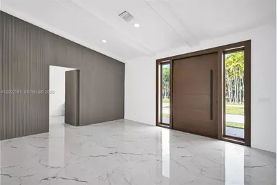 9505 SW 67th Ave, Pinecrest, FL 33156 - Photo 4