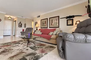 1000 NE 14th Ave, Hallandale Beach, FL 33009 - Photo 8
