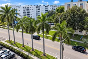 1000 NE 14th Ave, Hallandale Beach, FL 33009 - Photo 22