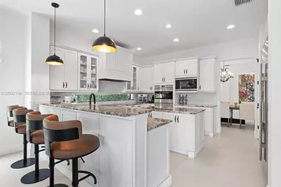 9960 Bay Leaf Ct #9960, Parkland, FL 33076 - Photo 12