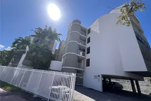 2000 Biarritz Dr, Miami Beach, FL 33141 - Photo 2