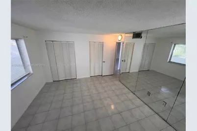 2000 Biarritz Dr #407, Miami Beach, FL 33141 - Photo 26