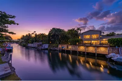 739 S Alhambra Cir, Coral Gables, FL 33146 - Photo 1