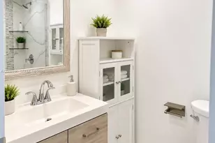 2350 NE 135th St, North Miami, FL 33181 - Photo 8