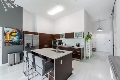 1900 N Bayshore Dr #602, Miami, FL 33132 - Photo 8