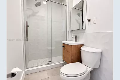 551 NE 26th St #w, Wilton Manors, FL 33305 - Photo 14