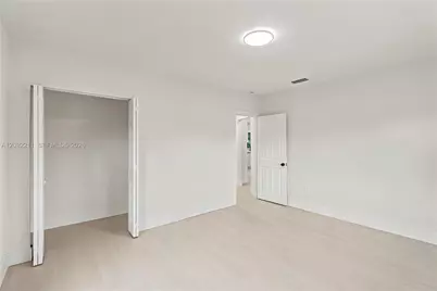9616 NW 26th Ave, Miami, FL 33147 - Photo 40
