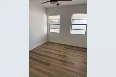 41 NW 34th Ave #1, Miami, FL 33125 - Photo 6