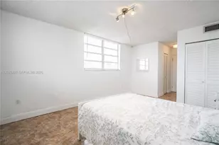 7850 Byron Ave, Miami Beach, FL 33141 - Photo 20