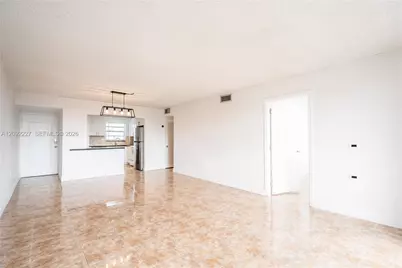 7850 Byron Ave #207, Miami Beach, FL 33141 - Photo 2