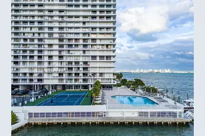 200 SE 15th Rd #4K, Miami, FL 33129 - Photo 2