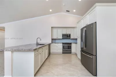 890 San Remo Dr, Weston, FL 33326 - Photo 24