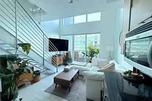 60 SW 13th St, Miami, FL 33130 - Photo 2