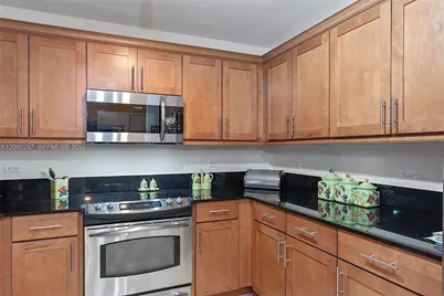 8395 SW 73rd Ave #522, Miami, FL 33143 - Photo 14