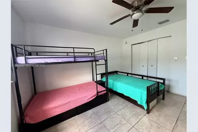 1114 NW 76th St, Miami, FL 33150 - Photo 20