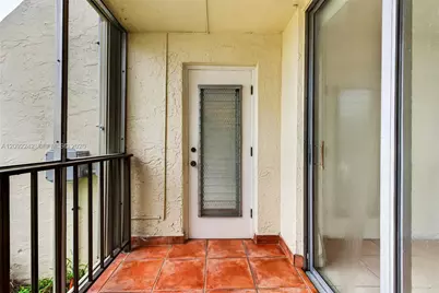 2000 Atlantic Shores Blvd #120, Hallandale Beach, FL 33009 - Photo 22
