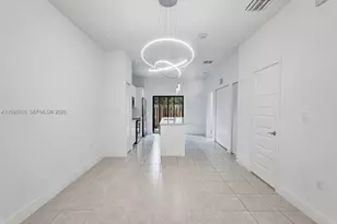 8195 NW 104th Ave, Doral, FL 33178 - Photo 8