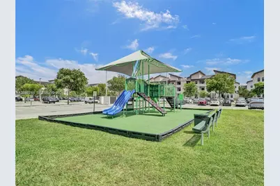 8195 NW 104th Ave #2, Doral, FL 33178 - Photo 18
