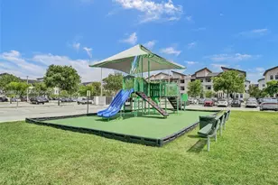 8195 NW 104th Ave, Doral, FL 33178 - Photo 18