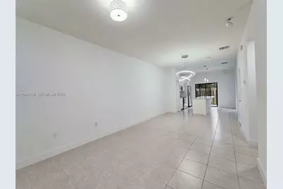 8195 NW 104th Ave #2, Doral, FL 33178 - Photo 12