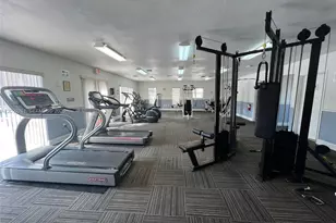 5201 Geneva Way, Doral, FL 33166 - Photo 14