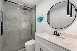 5771 NW 98th Ct, Doral, FL 33178 - Photo 10