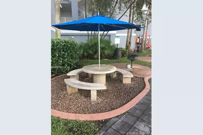 5077 NW 7th St #814, Miami, FL 33126 - Photo 24