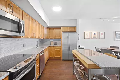 19380 Collins Ave #1219, Sunny Isles Beach, FL 33160 - Photo 10