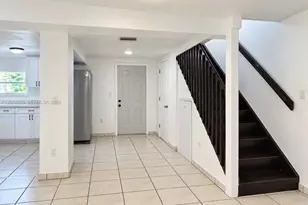3229 NW 34th St, Miami, FL 33142 - Photo 10