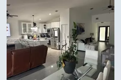 11389 SW 185th Ter, Miami, FL 33157 - Photo 2