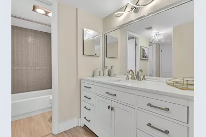 20301 W Country Club Dr #622, Aventura, FL 33180 - Photo 26