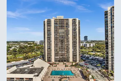 20301 W Country Club Dr #622, Aventura, FL 33180 - Photo 48