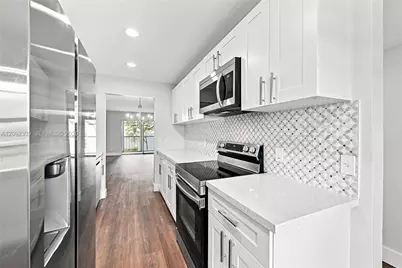 1400 SW 124th Ter #202Q, Pembroke Pines, FL 33027 - Photo 32