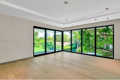 125 SW 29th Rd, Miami, FL 33129 - Photo 50