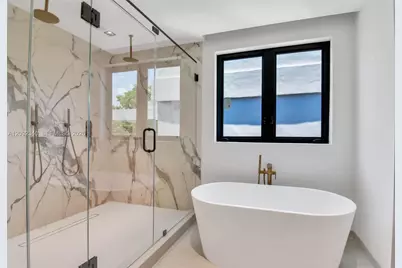 125 SW 29th Rd, Miami, FL 33129 - Photo 48