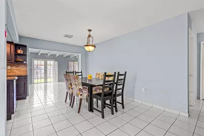 294 NW 134th Ct, Miami, FL 33182 - Photo 8