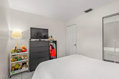 294 NW 134th Ct, Miami, FL 33182 - Photo 26
