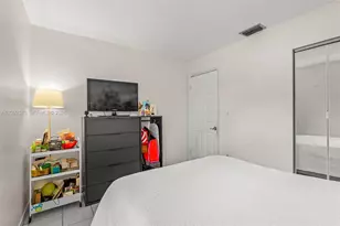 294 NW 134th Ct, Miami, FL 33182 - Photo 26
