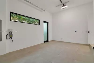 135 SW 29th Rd, Miami, FL 33129 - Photo 20